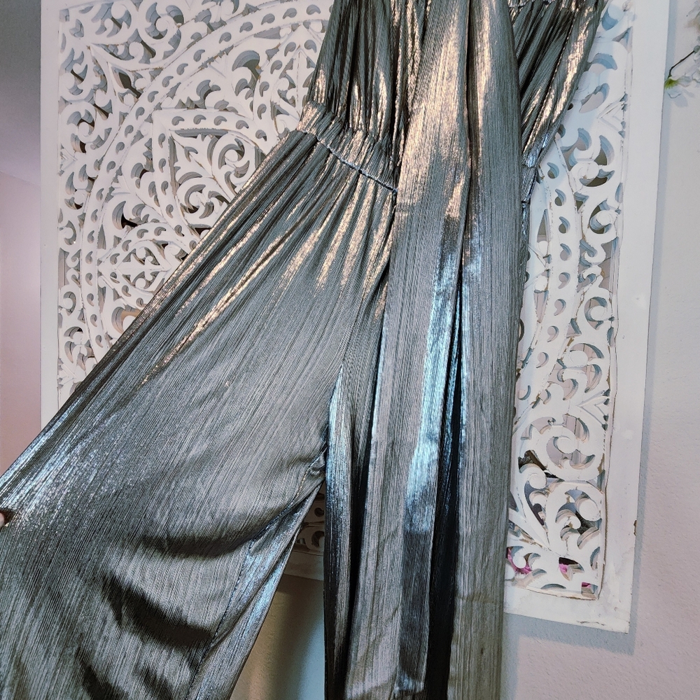 ELLIATT MAYAH STRAPPLES SHIMMER JUMPSUIT SIDE POCKETS RETRO-INSPIRED SIZE SMALL - Picture 13 of 16